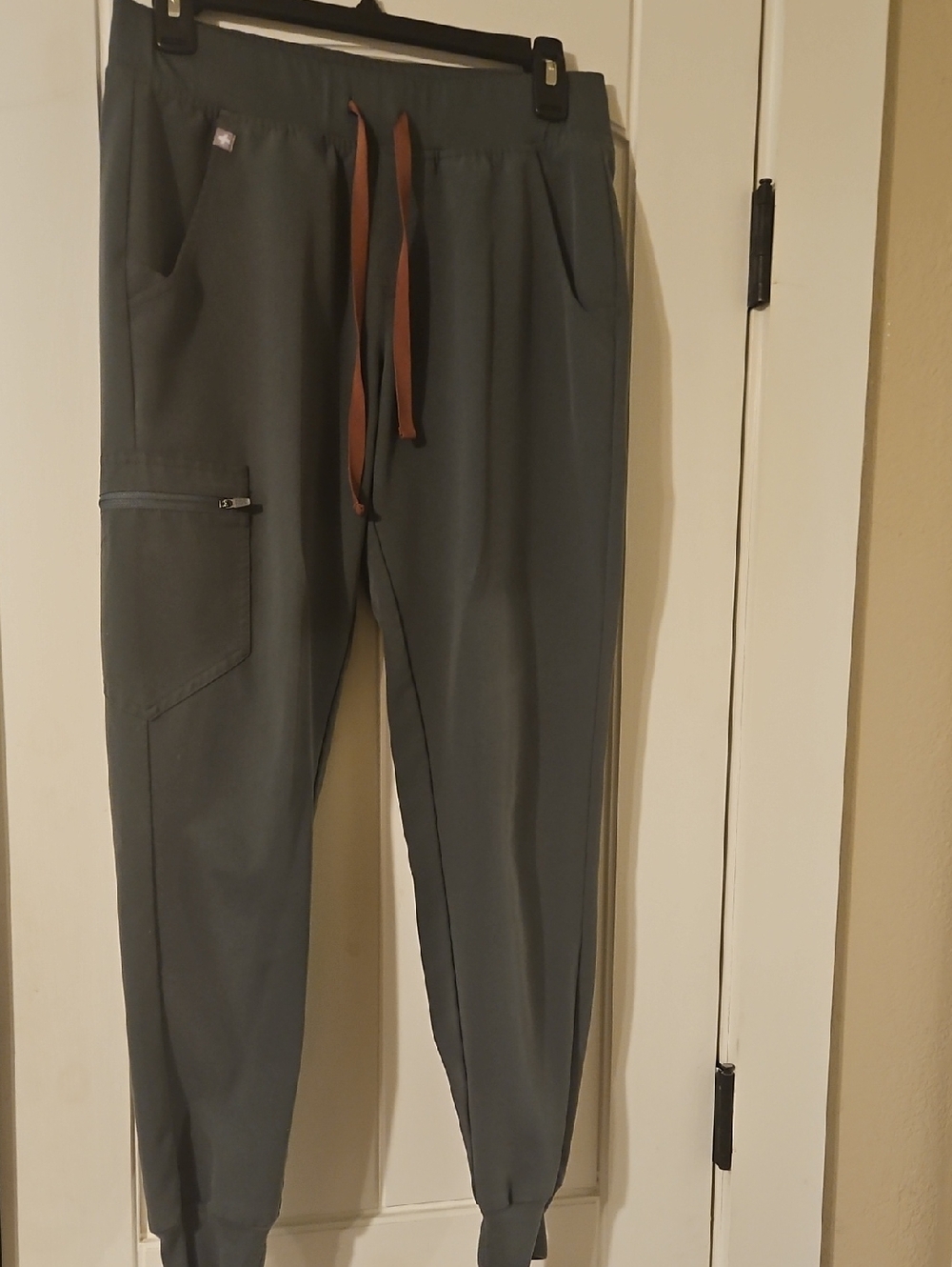 Figs Women's Bonsai Zamora Joggers Small